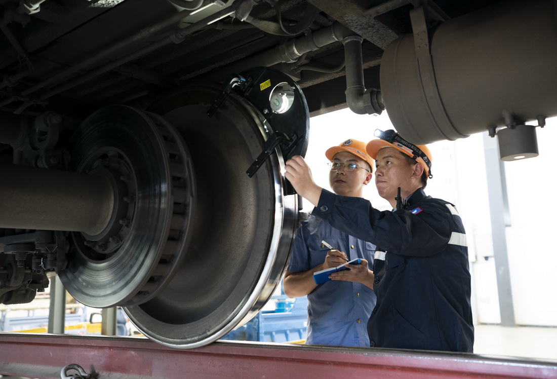 4��26������־�飨�ң�������݆���ߜy��݆�����O���T��һ��ӛ���