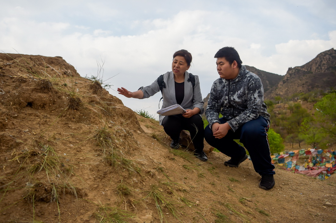 5��22������λ�ں��ͺ����еđ����w���L�Ǟ��؈D�����ߕ�÷�����������|���B�L�ǵĺ�����r��