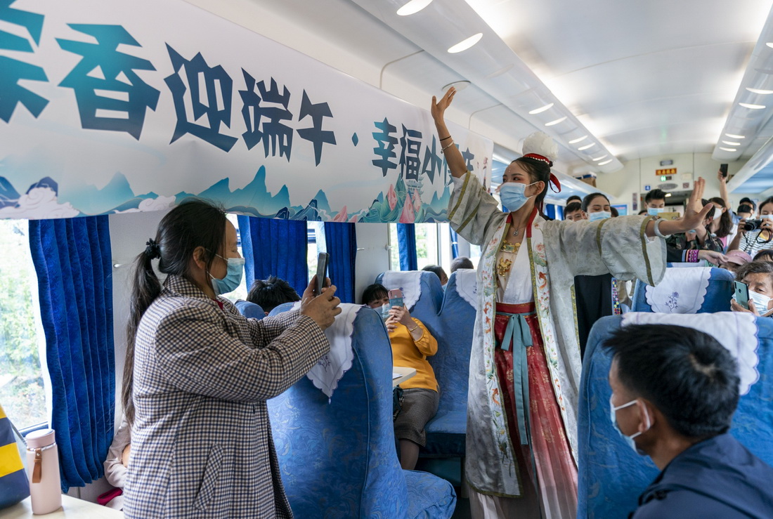 6��2�������繝ǰһ����5652����܇�ϵ�־Ը�ߞ��܇Ⱥ��������ˇ��Ŀ��