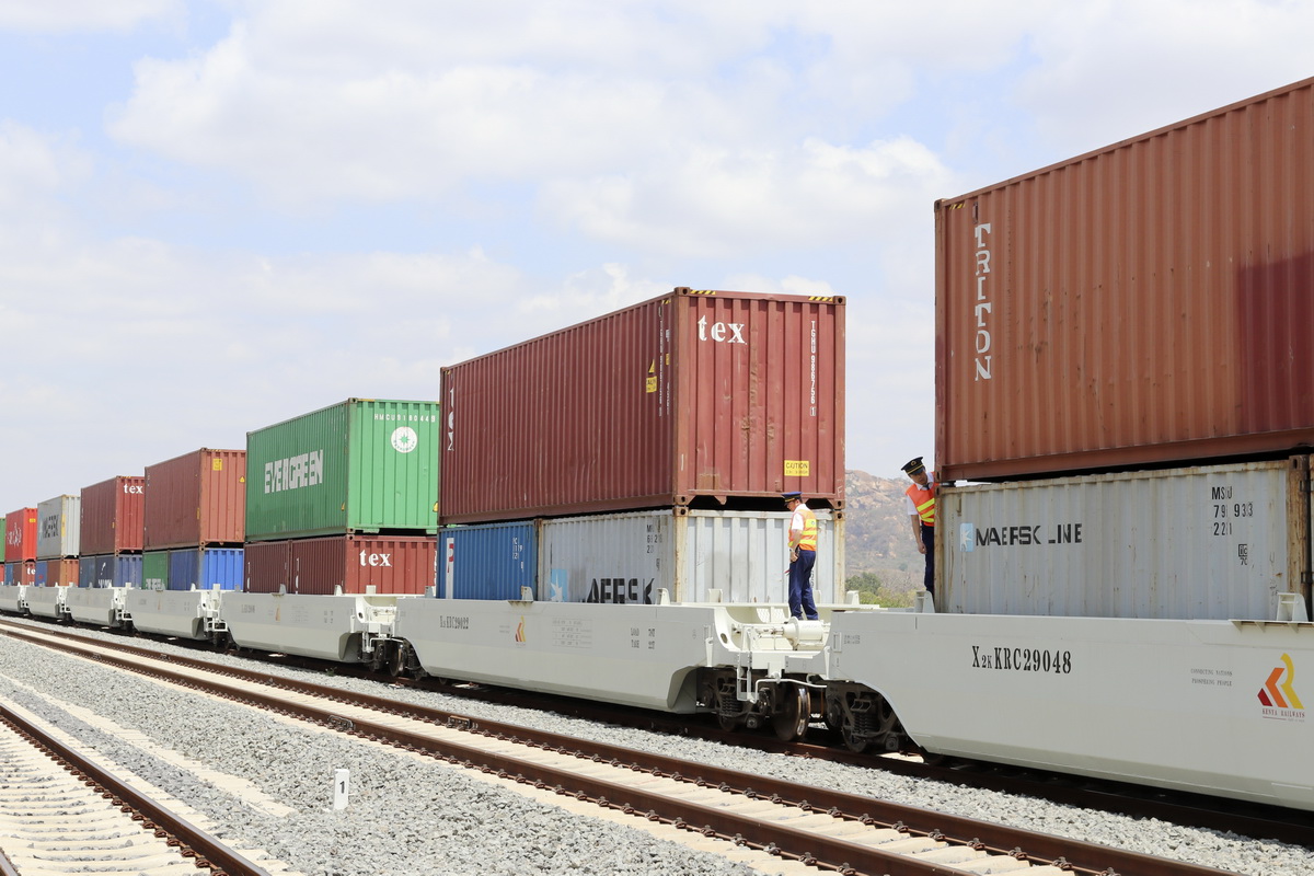  @2018102ĔzĿ၆ɃF·pӼb܇Al