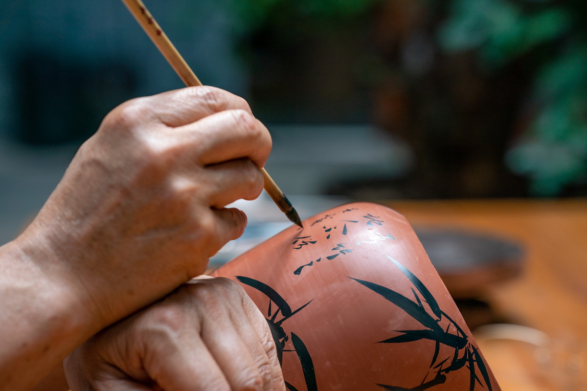 ����ˇ����s����Ժ��������M�Е����b�6��30�Քz����