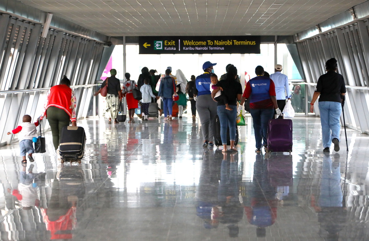 20211117ɃF·˿܇x_၆_վAӛ x z