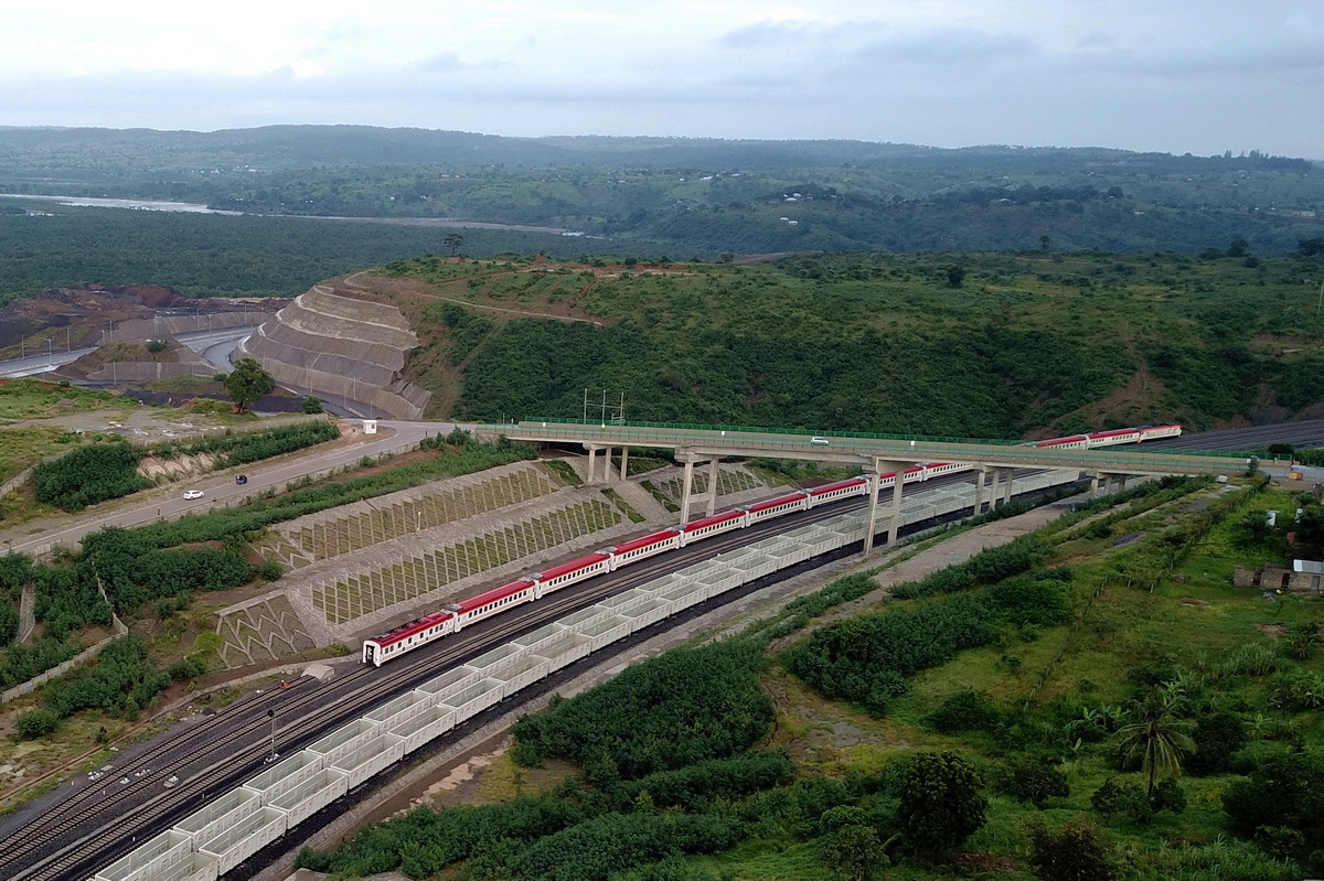 201862܇ڿ၆ɃF·񂣨ƬAӛ v z