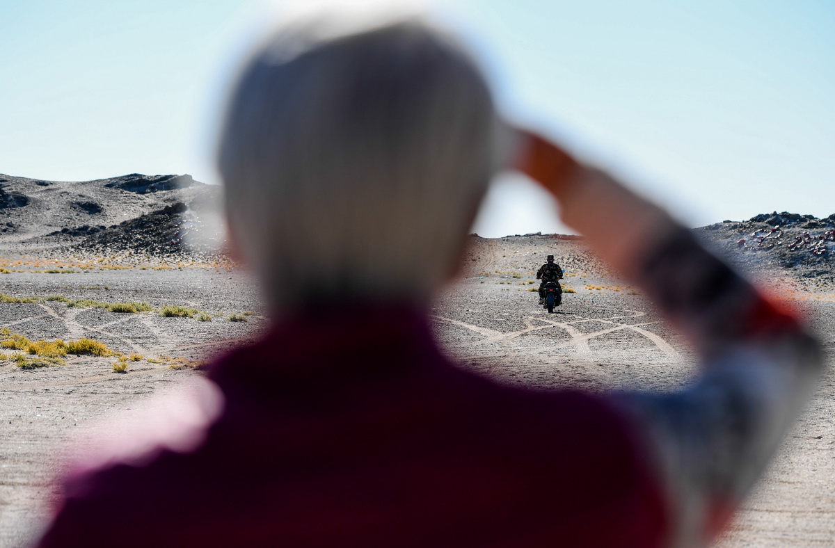 2020��10��16�����ᬔ�ڼ��T��Ŀ�̓��ӹ��_����ȥѲ߅�� ���A��ӛ�� �B�� �z