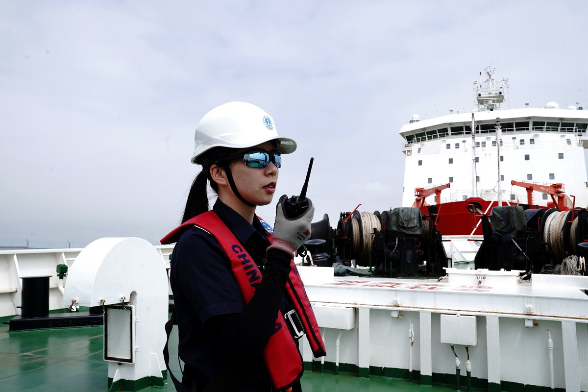 6��21����ղ�����ڡ���Ѳ01��݆�װ������c�{��_ϵ�x���𺽲�����