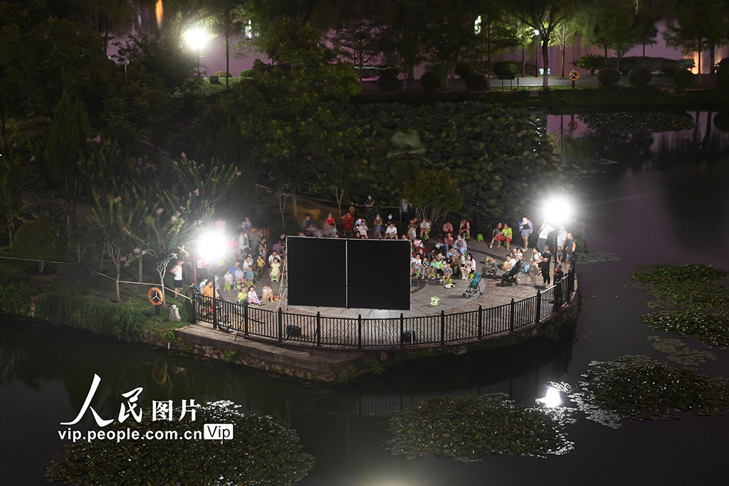 ����h��һ��¶���Ӱ�ɡ�4��