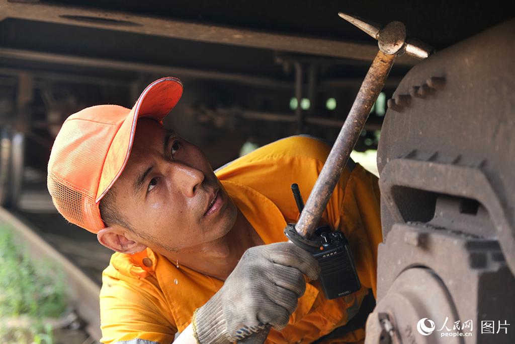 8��4�����������F·���܇�v�Ιz܇�ˆT��܇�v�F���M�����в�λ�z܇���I���ɭ�z