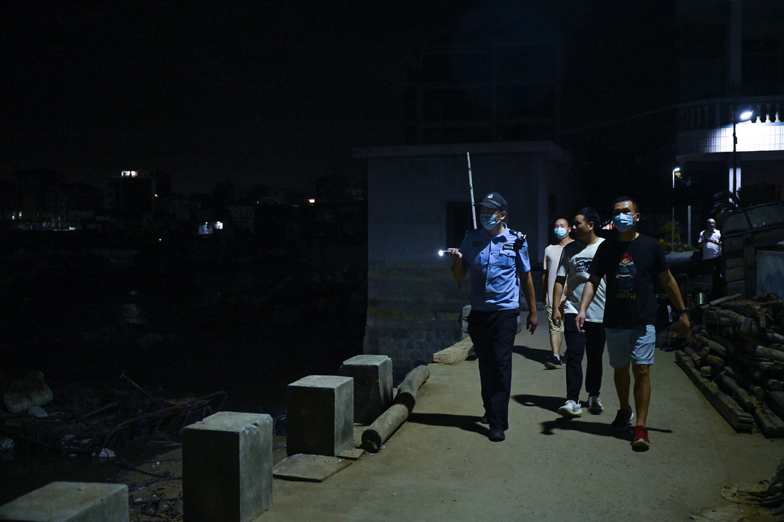 8��23��������������Z�^ܤ�^��S�ϴ����S�����ʹ�ɲ��ں���߅Ѳ߉��