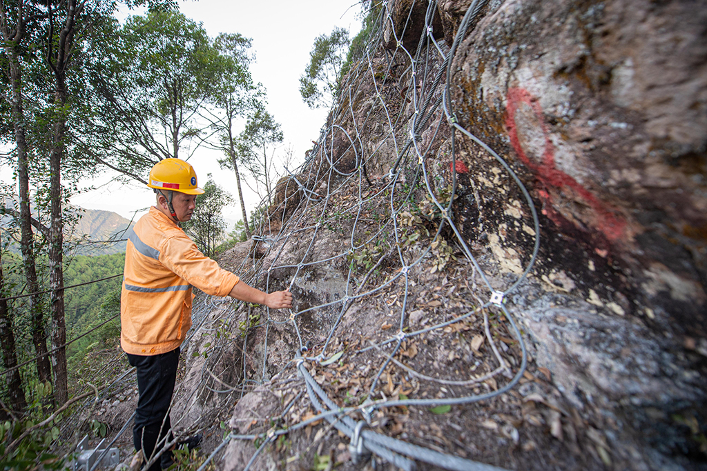 919؆TwڳXɽѲɽwr