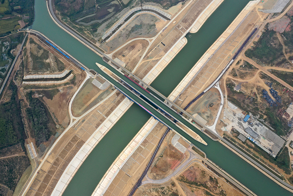 @923Ĕzͨĺӿɲۣo˙CƬ