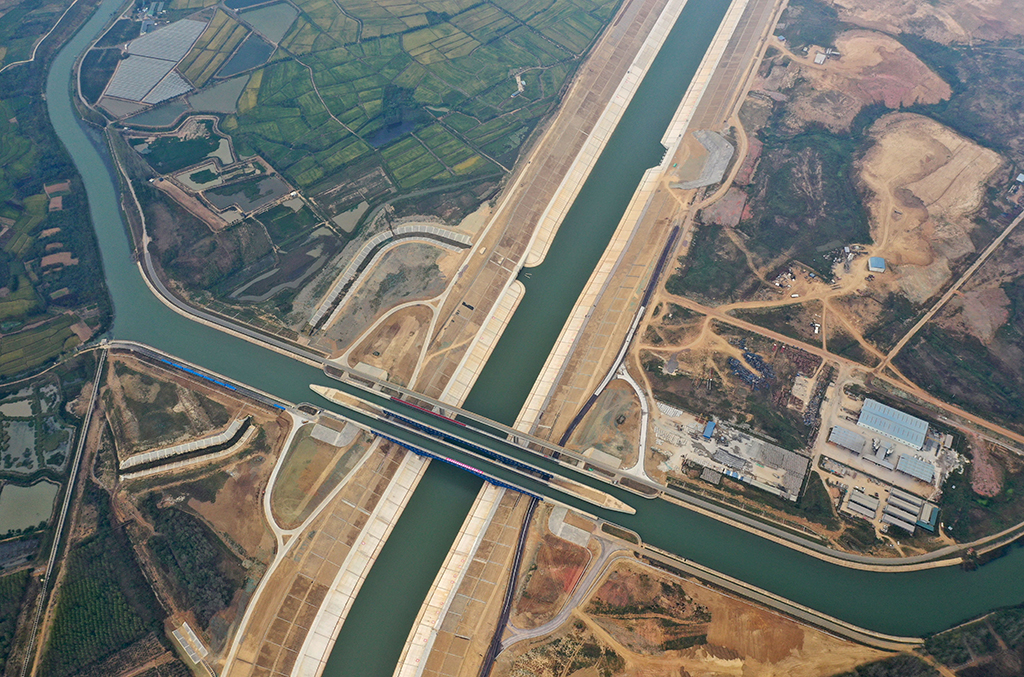 @923Ĕzͨĺӿɲۣo˙CƬ