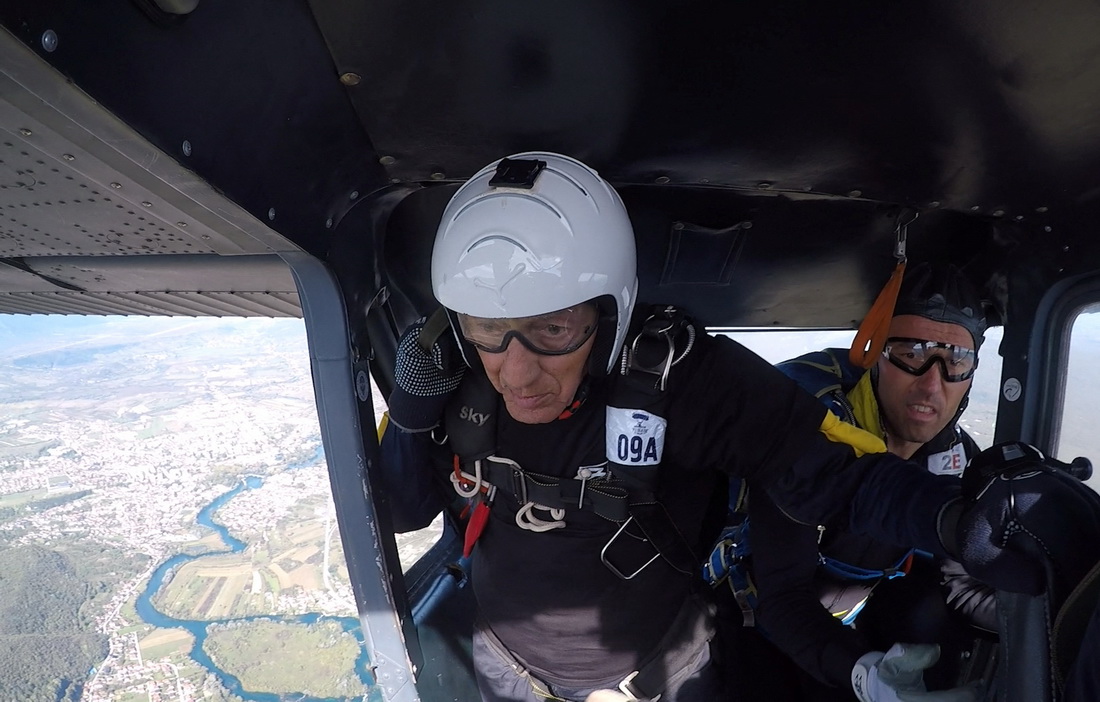 924ڲڱȹ88qײRϣʂ