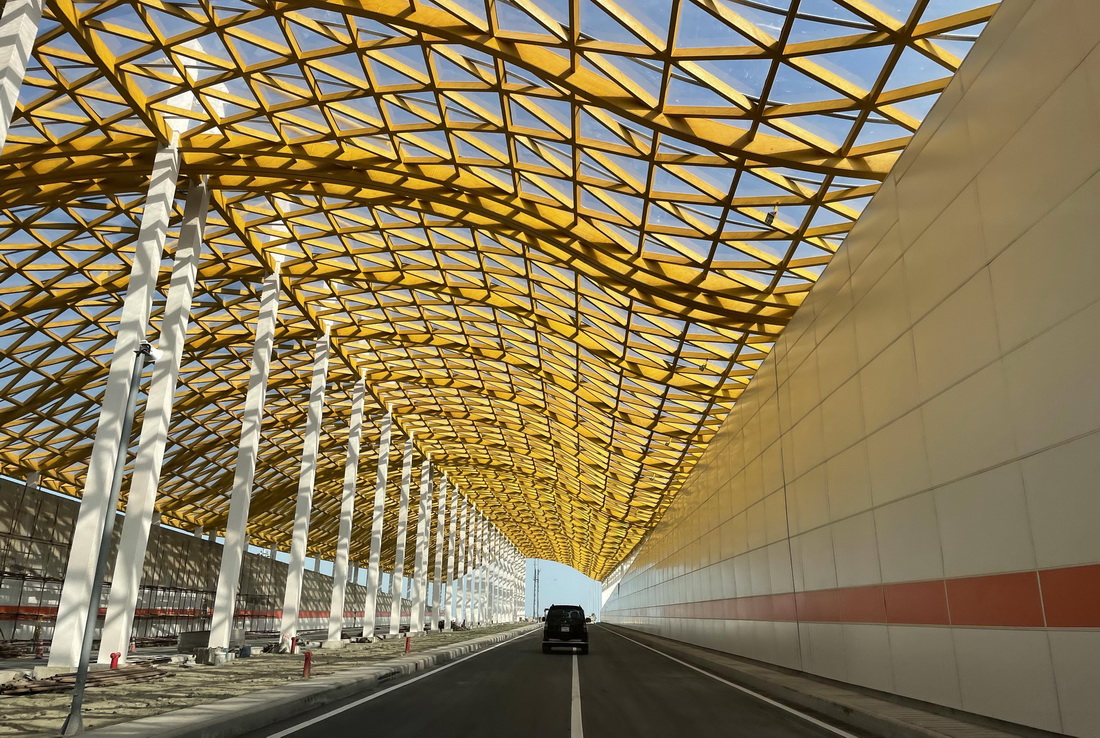 這是11月26日在孟加拉國吉大港市拍攝的卡納普里河底隧道入口處。新華社記者 劉春濤 攝