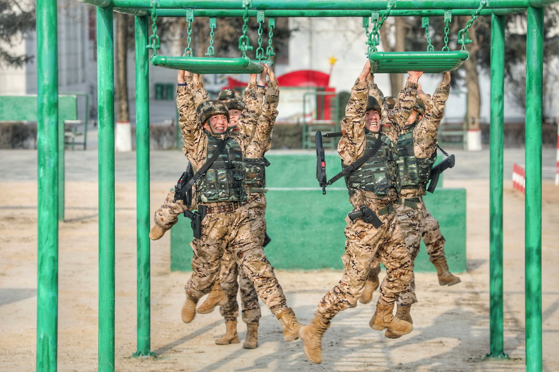 13侯һCӿĳ֧꠽Mɲ꠹ٱM300ԽӖ AlС z