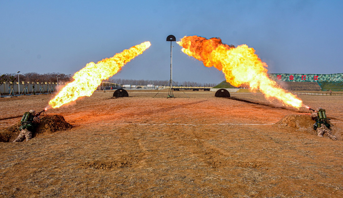 13侯տꠙC֧꠽M꠹ٱ_չӖ AlR@ z