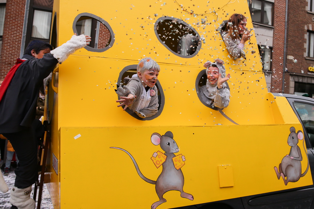 318˂ڱrD΅ӿg