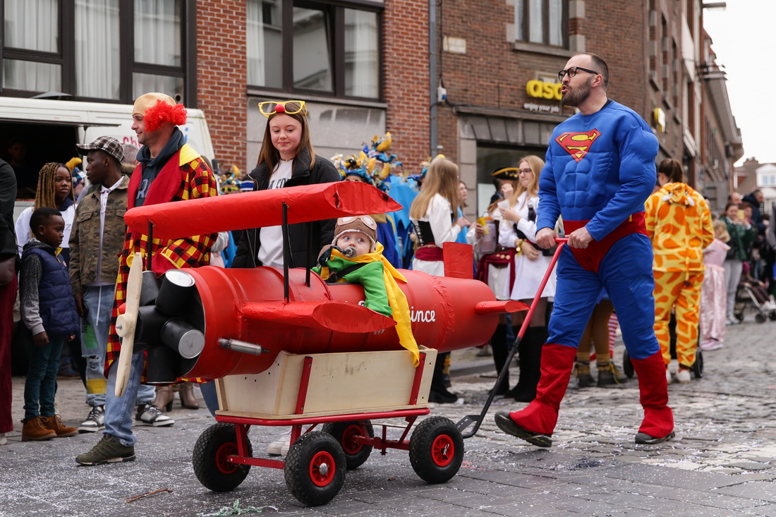 318˂ڱrD΅ӿg