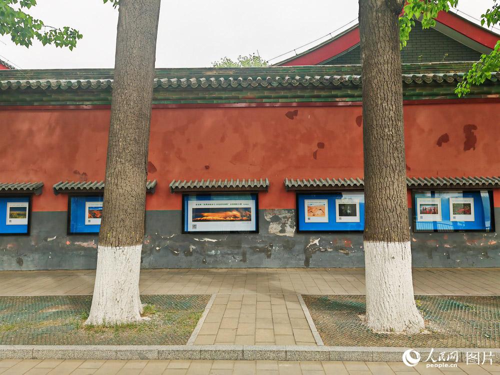 K˱נ hĬ{˹ȫzӰչھ_Ļ5