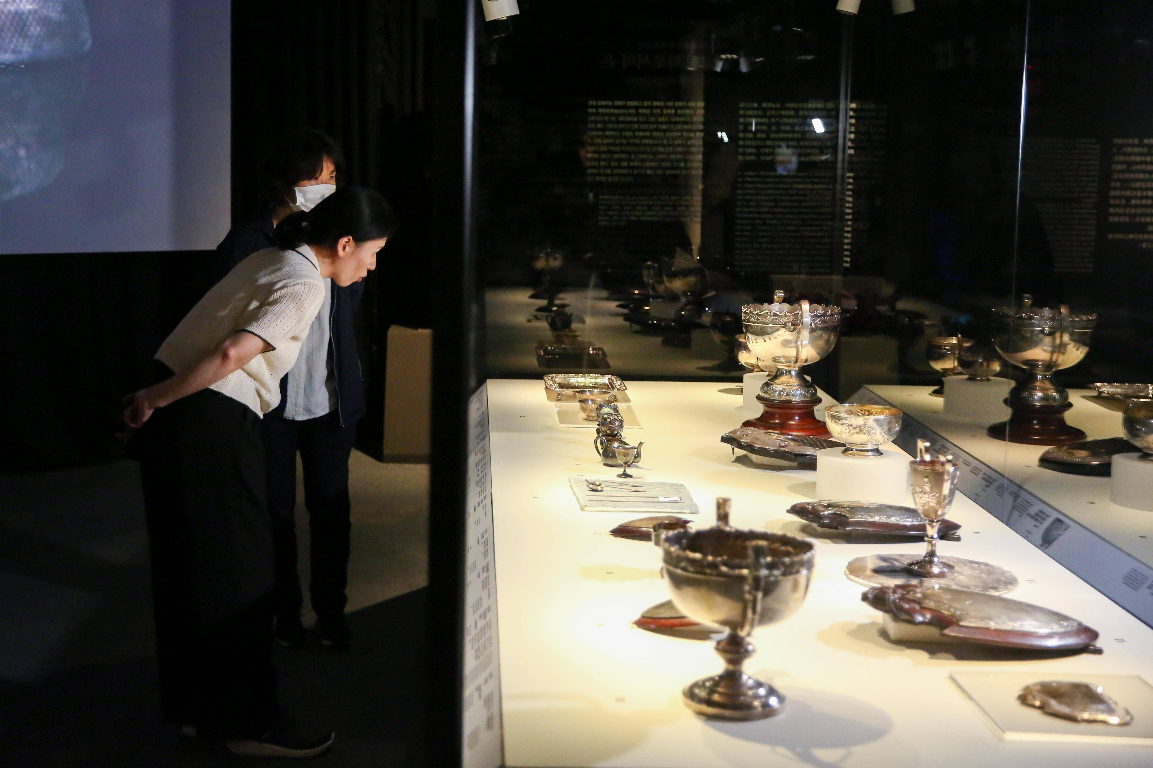 61˂nנvʷ^^y顤A⡪ϺКvʷ^^yչ