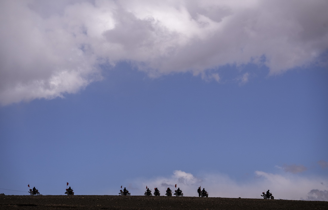 62o߅꠆TTĦ܇Ѳ߉Aӛ MïA z