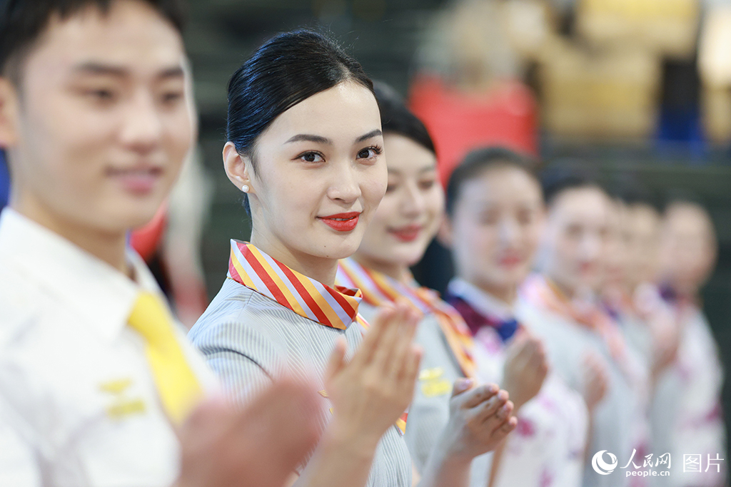 ؑcս㡱ӽ㡱 y_չնYxӖ\6