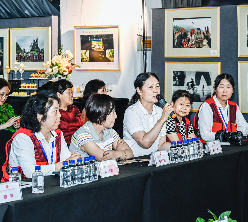 FݴFϯՓlĴʡŮzӰ҅fD