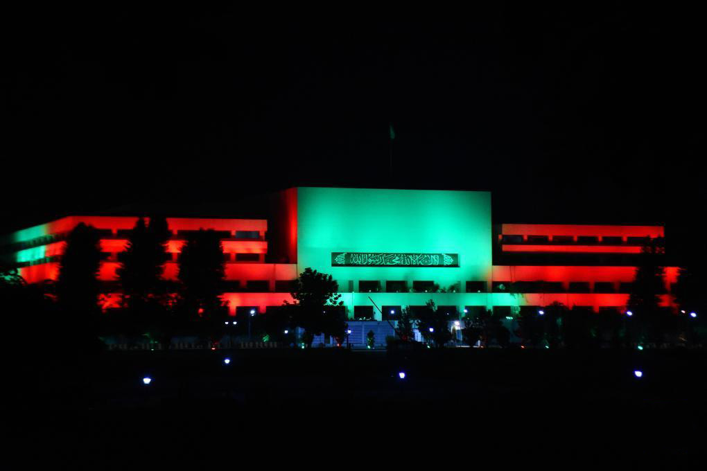 @728ڰͻ˹̹׶˹mĔzİͻ˹̹h