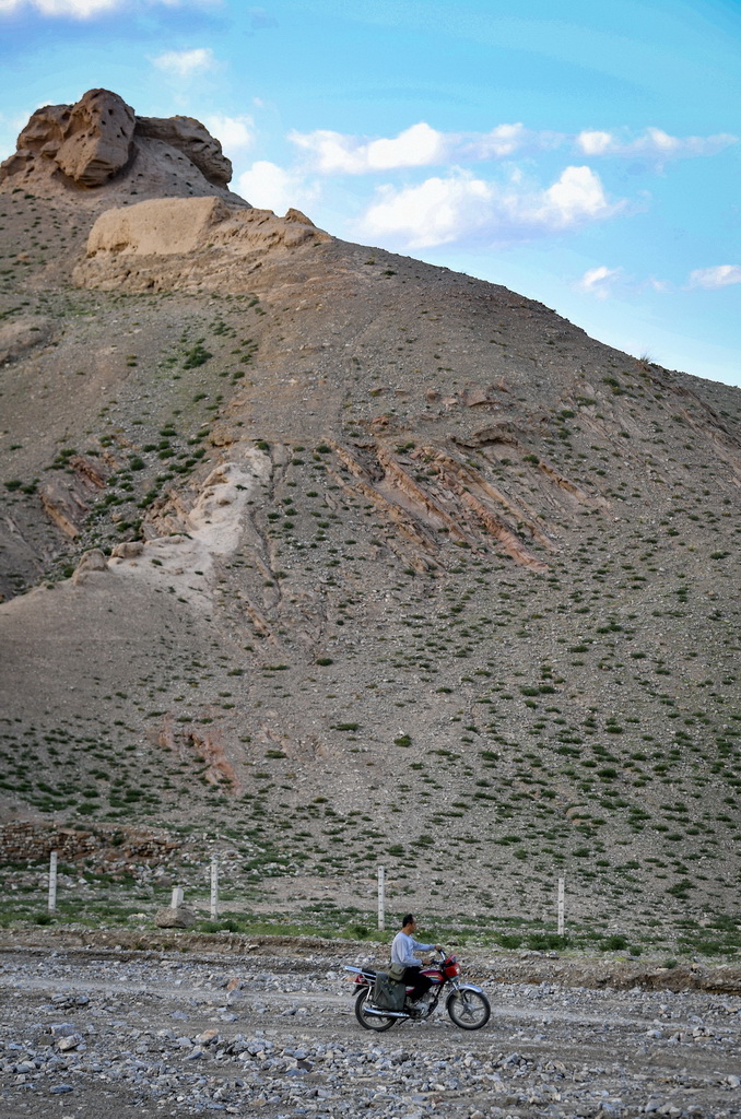 820TĦ܇ѲĥʯLһ̖_Aӛ T_A z