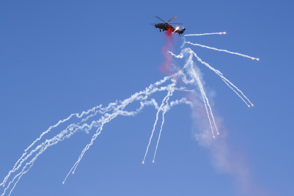 914ڵЇHֱC[_Ļʽ܊Lסwбֱ-10bֱClɔ_AlꐄP z