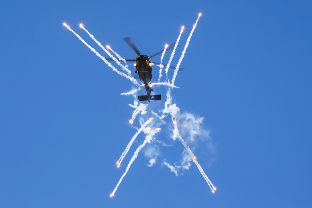 914ڵЇHֱC[_Ļʽ܊Lסwбֱ-20gֱͨClɔ_AlꐄP z