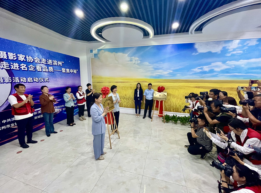 ЇŮzӰ҅fMIݡߡLMƷ|۽zӰӆӃxʽFɽz