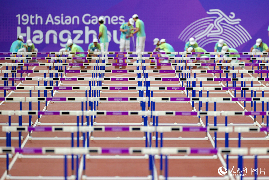 101㽭݊WƥwwСɡæµӰ鲼^̎yһbŵăxBNЦഺˑBܰķՈځ\čλW z