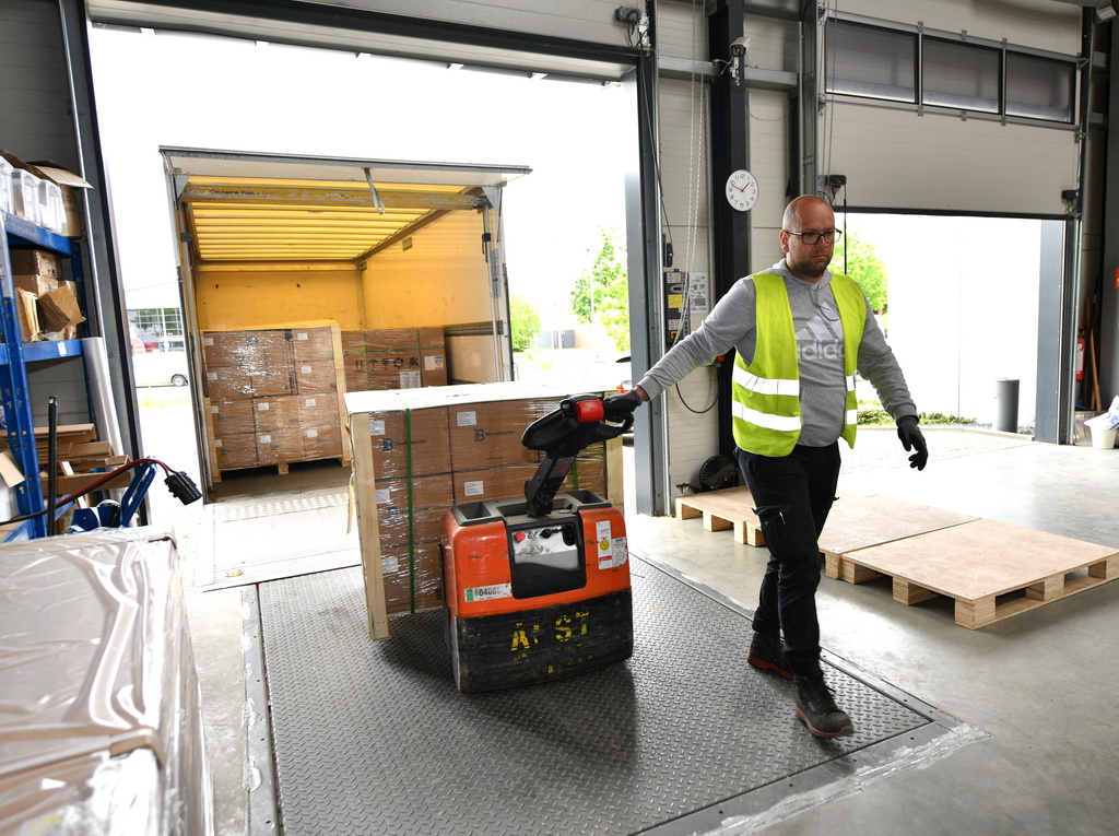 λڵ˹ĮaƷN̄ڿ˹Դ޹˾ˆTжdЇa΢׃aƷ530ՔzAӛ iw z