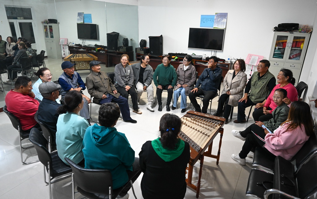 1015꠳ɆTڻҽAӛ ؐ z