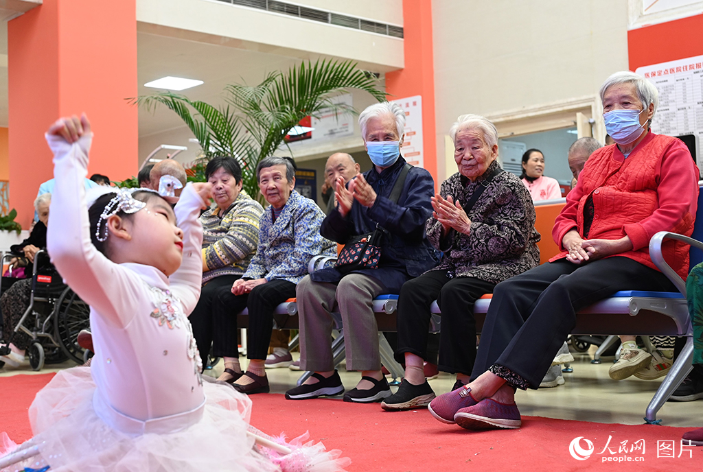 1022һˇgӖCĺӂАܰBϙCοݳo˂ݾʵˇĿһgꖹWӛ dz