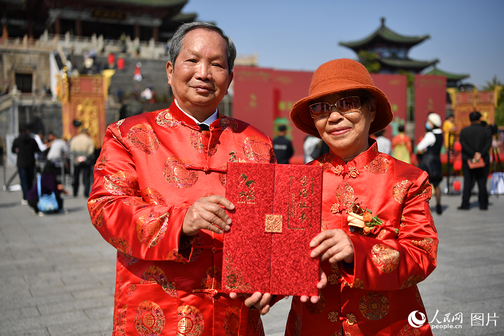 1023DչʾCϲоžꖽʢwe99ˁ@߼t̺Έ@ǸƷʳ݆pһɰLʢչʾϲ˽ʽͷeOMȡľLòlȫϐϵĝՇͳϐϵĂyWӛ rz