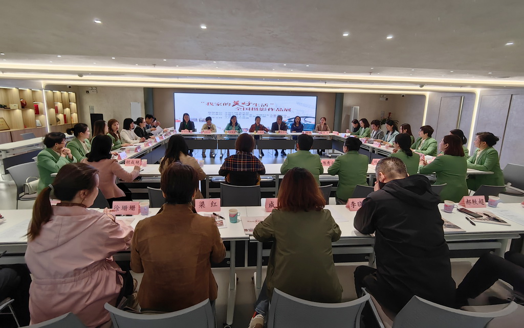 ҼҵȫzӰƷչՄӬF׿z