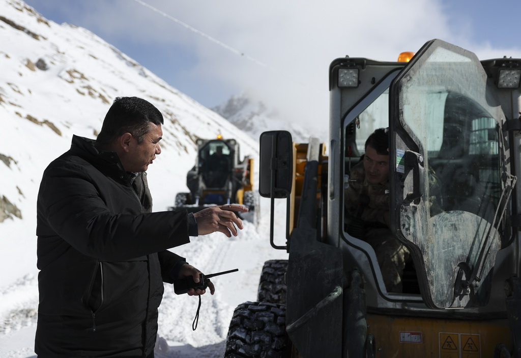 221ѩ^鱣όWȫУl܇ɽй·ˆTѩIӋ