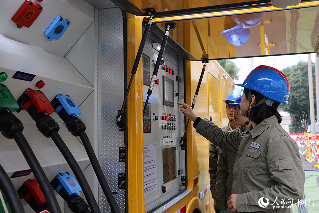 LФڽoTp@╬vⱣ܇Iע