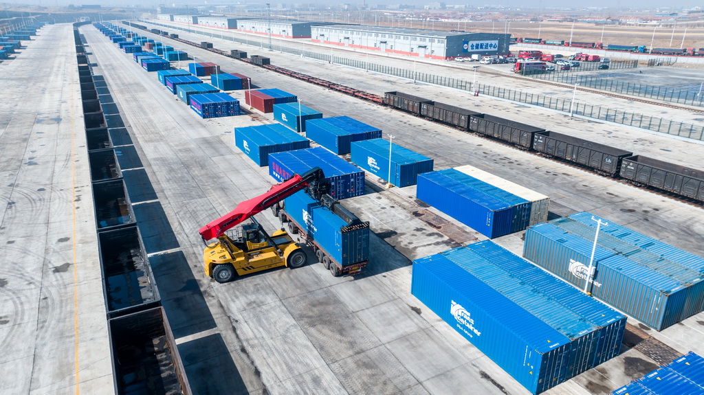 325һv܇KľF·H@b\b䣨o˙CƬ