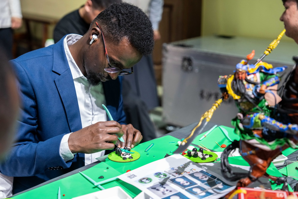 418Lɳ|Ļza^Ww