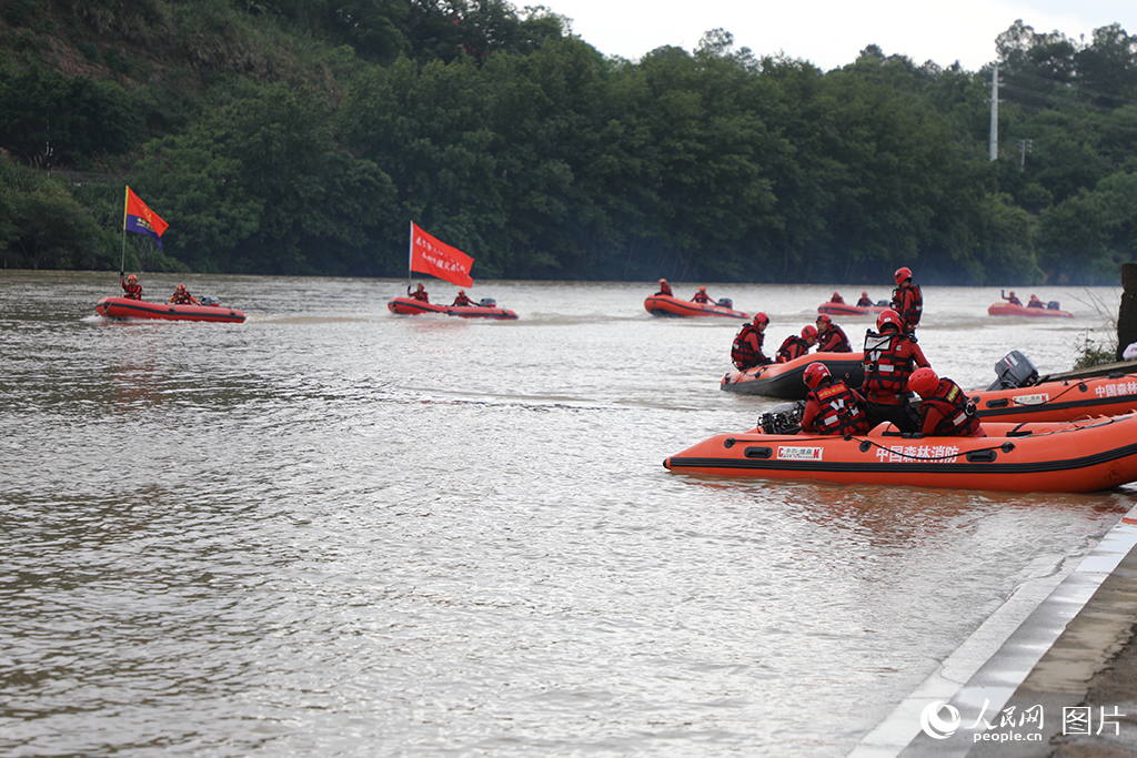 ԮˆT\ͧD\ˆTͯi̔z