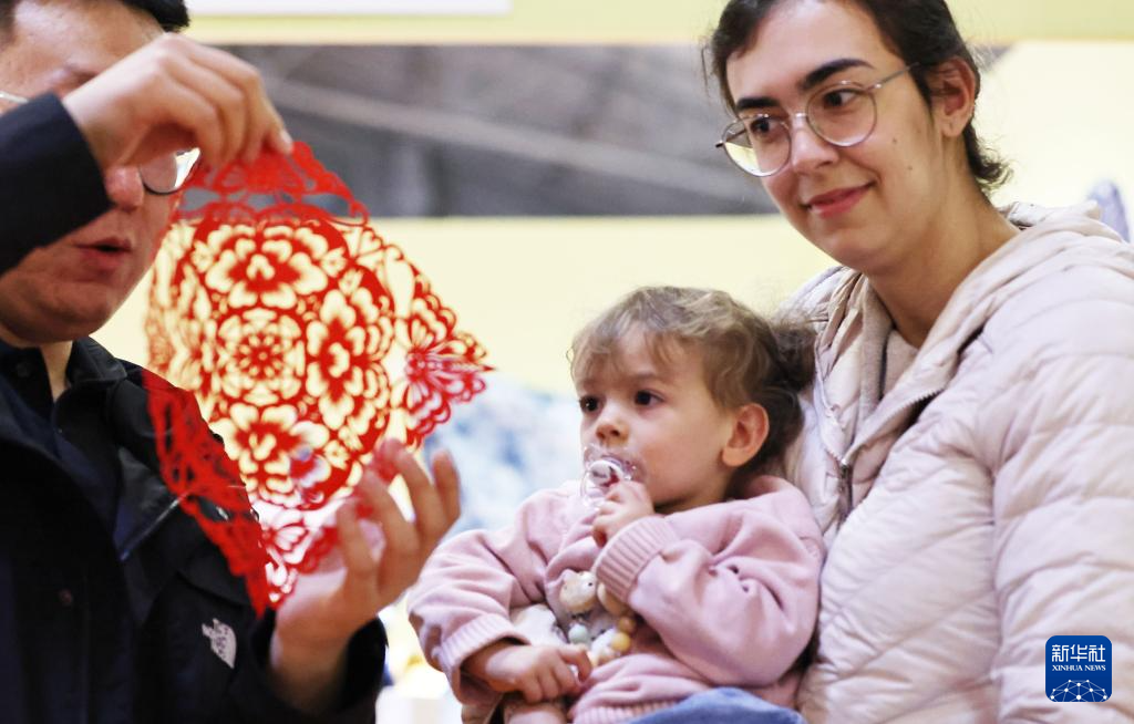 51ڷH[˂ڡbЇAĻ}չυ^Aӛ o z