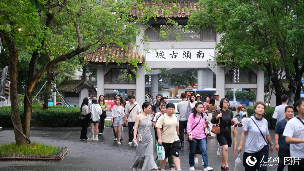 51ɽ^^ų˱W ǔz