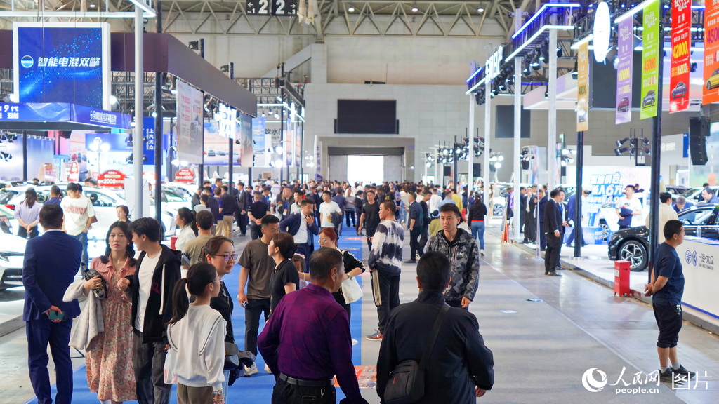 51׌ÞľRH܇չ[ߵʮáһH܇չ½Hչ_Ļǰ텢չοͽj[^W z