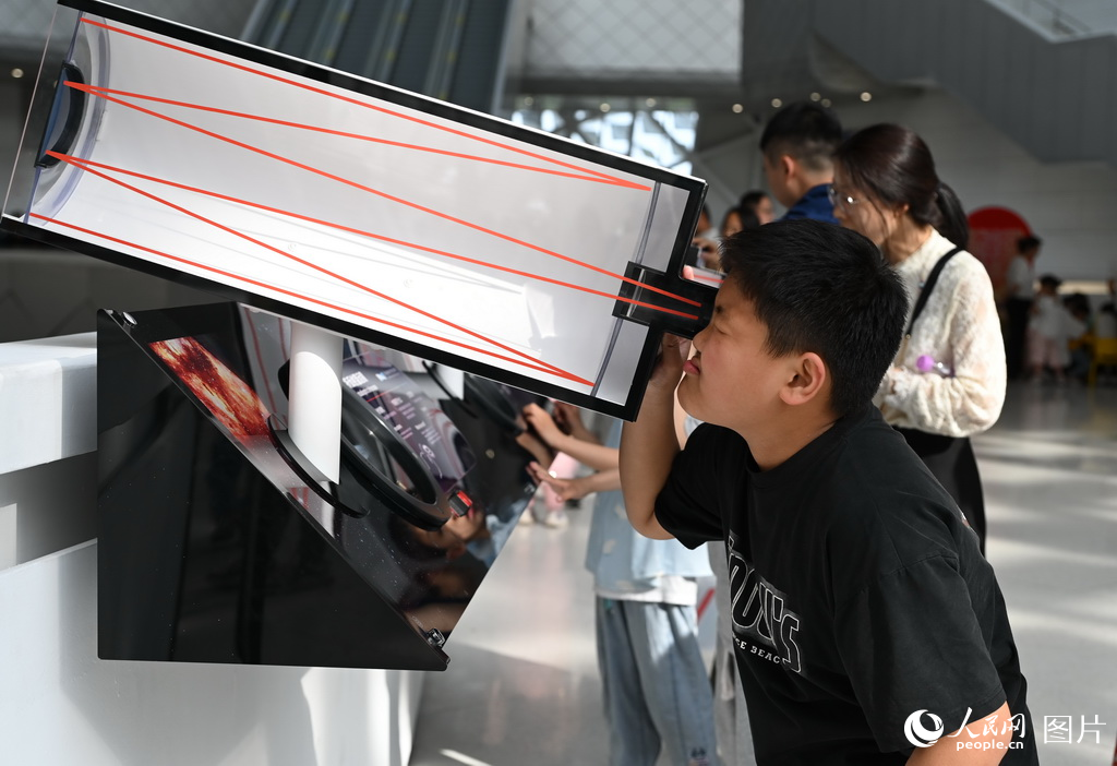 51οںʡƼ^whRĿ칲11000˵^^WWӛ dz