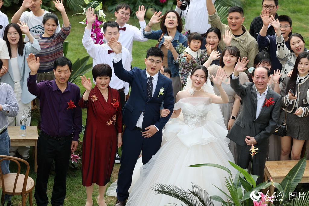 52һڌЌhǰͯeһeLĲƺYW z