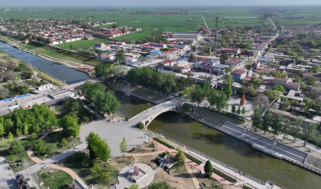  這是趙州橋及周邊村莊（4月24日攝，無人機照片）。新華社記者 牟宇 攝