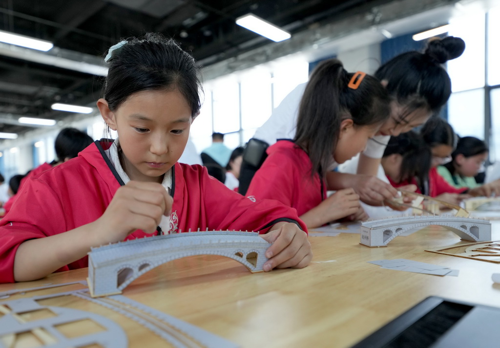 whСWČWЌWnֹwݘģͣ425ՔzAӛ ع z