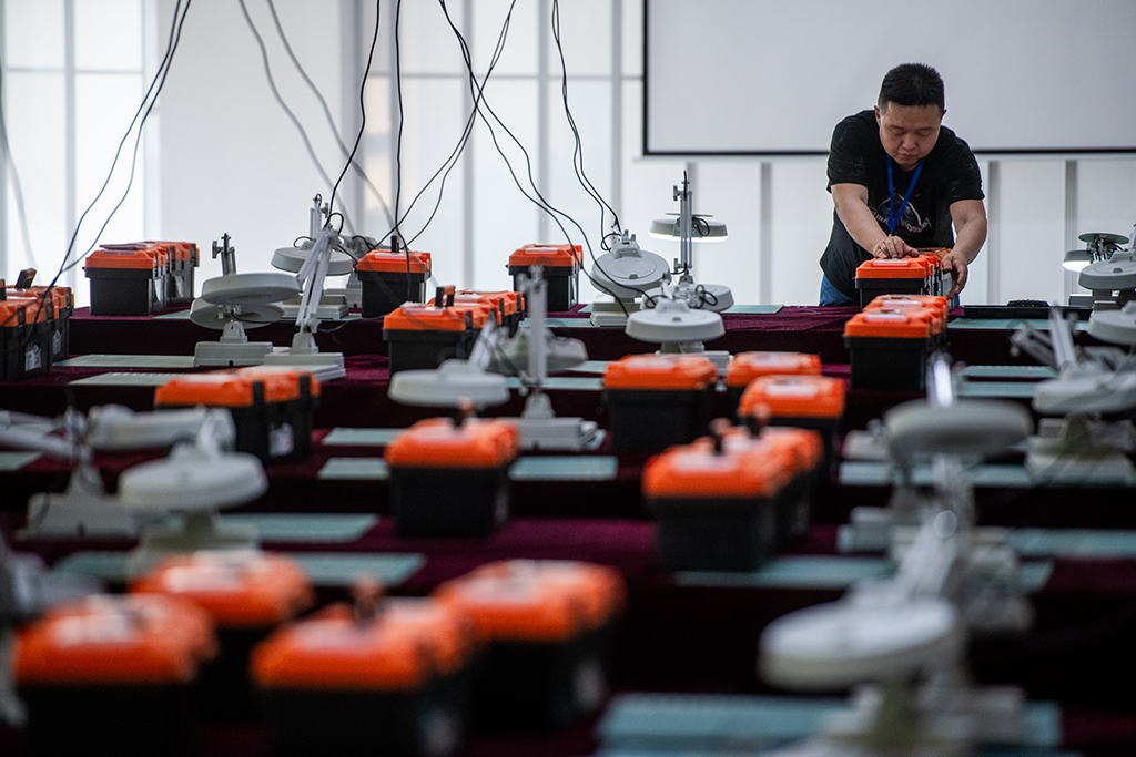 516wڲ^ЌWęz̾^СWƳԿչ֪RĿĵϵЌW`n